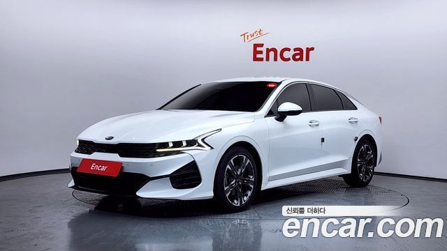 Kia K5 2021 — photo 1