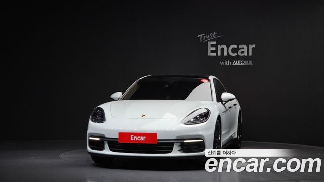 Porsche Panamera 2018 — photo 3