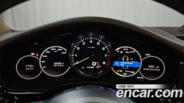 Porsche Panamera 2018 — photo 8