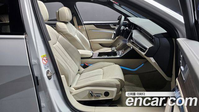 Audi A6 2025 — photo 11