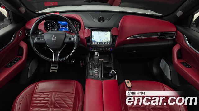 Maserati Levante 2019 — photo 7