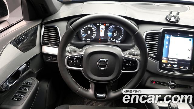 Volvo XC90 2021 — photo 13