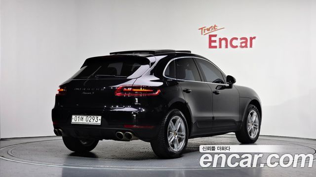 Porsche Macan 2017 — photo 2