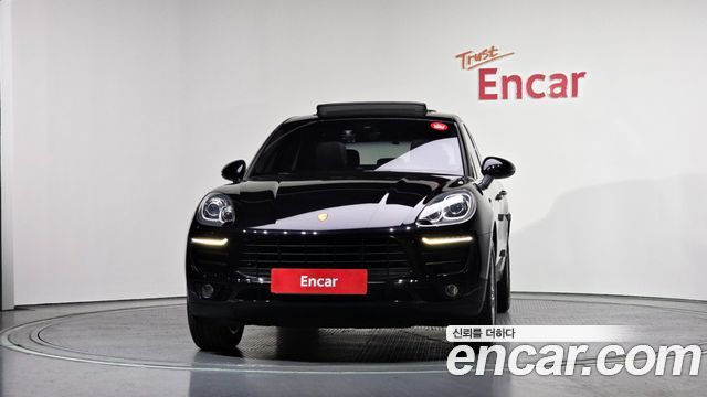 Porsche Macan 2017 — photo 3