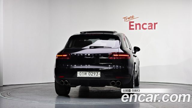 Porsche Macan 2017 — photo 4