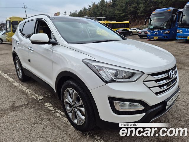 Hyundai Santafe 2015 — photo 1