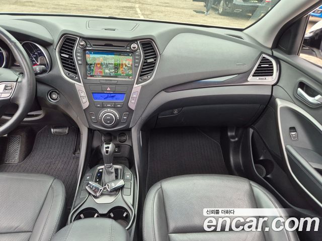 Hyundai Santafe 2015 — photo 10