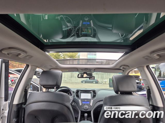 Hyundai Santafe 2015 — photo 11