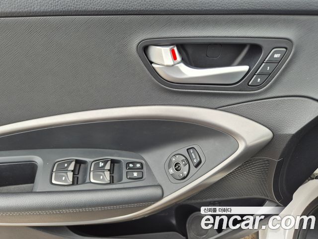 Hyundai Santafe 2015 — photo 14