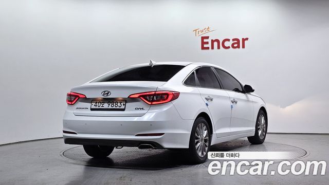 Hyundai Sonata 2015 — photo 2