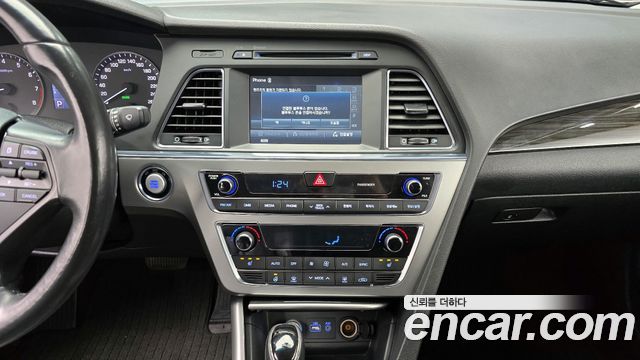 Hyundai Sonata 2015 — photo 14