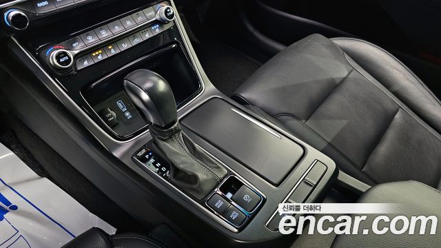 Hyundai Grandeur 2018 — photo 9