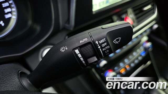 Hyundai Grandeur 2018 — photo 16