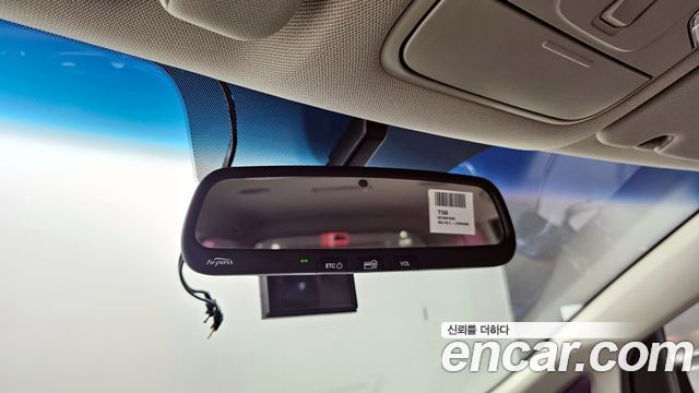 Kia Canival 2016 — photo 18