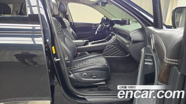 Genesis GV80 2020 — photo 11