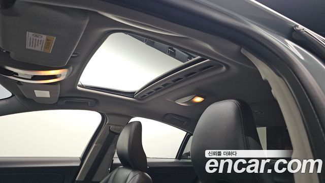 Volvo S60 2016 — photo 17