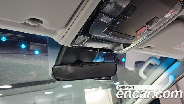 Hyundai Staria 2023 — photo 17