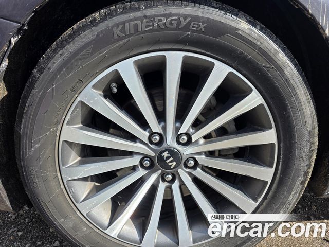 Kia K7 2016 — photo 7