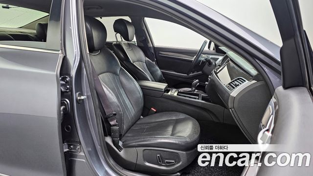 Hyundai Genesis 2014 — photo 10