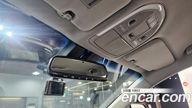Hyundai Genesis 2014 — photo 20