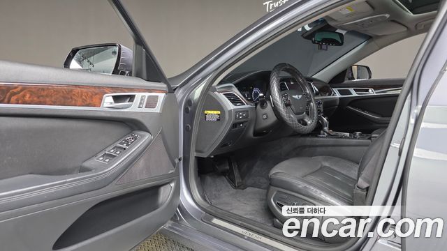 Hyundai Genesis 2014 — photo 13