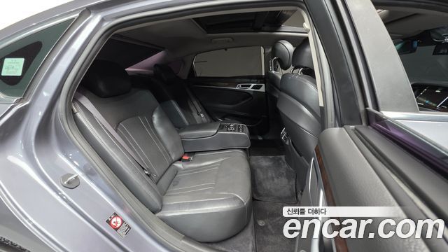 Hyundai Genesis 2014 — photo 19
