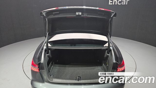 Audi A6 2020 — photo 20