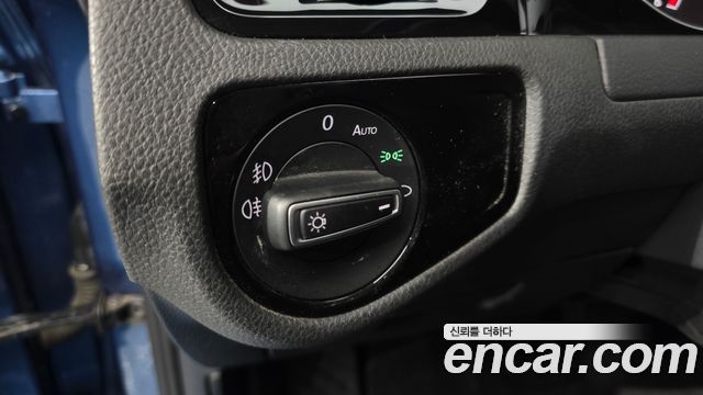 Volkswagen Golf 2016 — photo 17