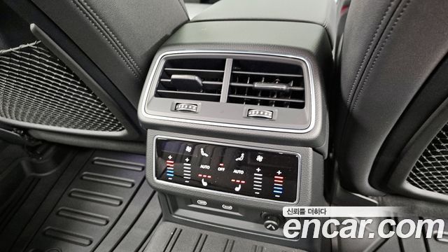 Audi A6 2022 — photo 19
