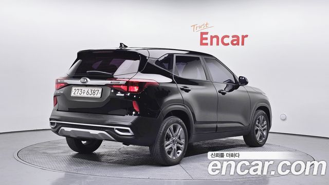 Kia Seltos 2020 — photo 2