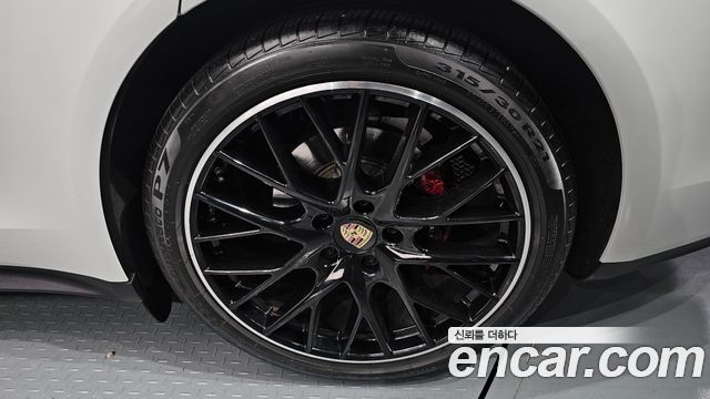 Porsche Panamera 2018 — photo 5