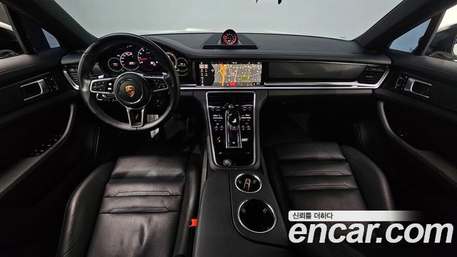Porsche Panamera 2018 — photo 7