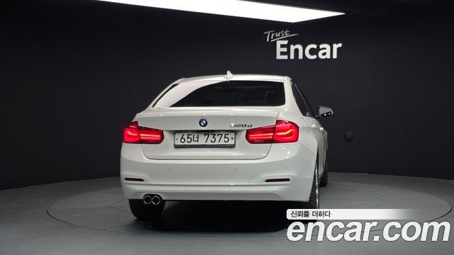 BMW 3-Series 2018 — photo 4