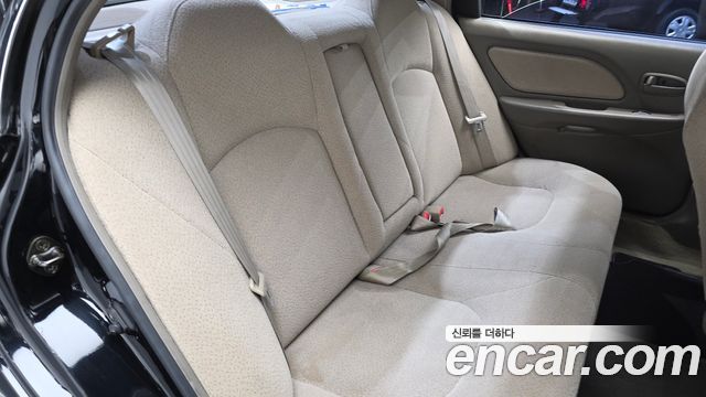 Hyundai Sonata 2004 — photo 12