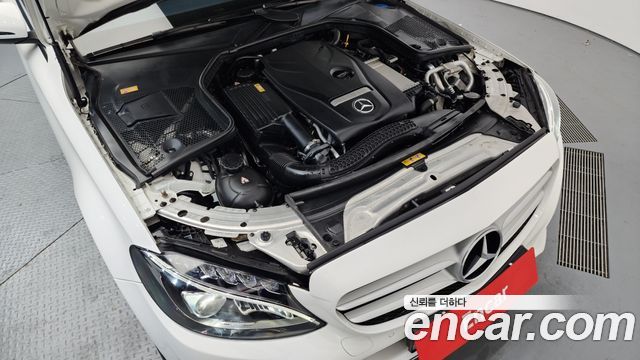 Mercedes-Benz C-Class 2016 — photo 6