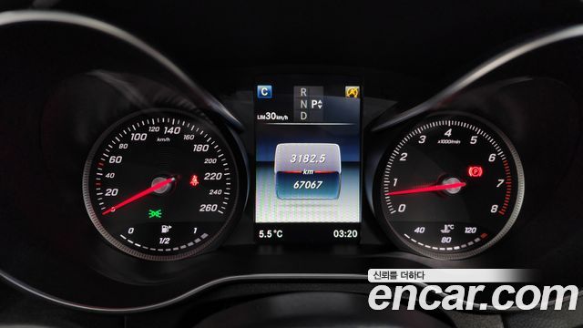 Mercedes-Benz C-Class 2016 — photo 8
