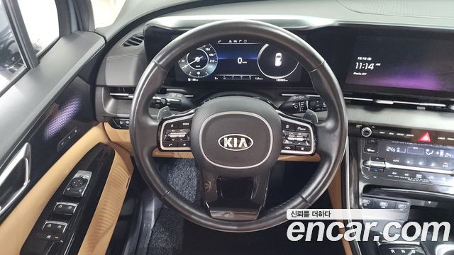 Kia Canival 2021 — photo 13