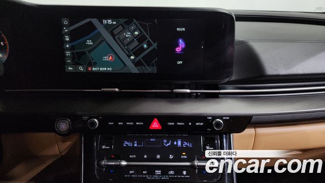Kia Canival 2021 — photo 14