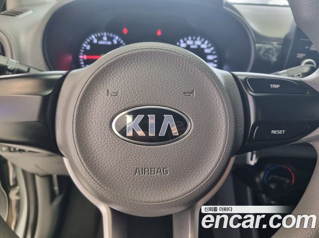Kia morning 2018 — photo 11