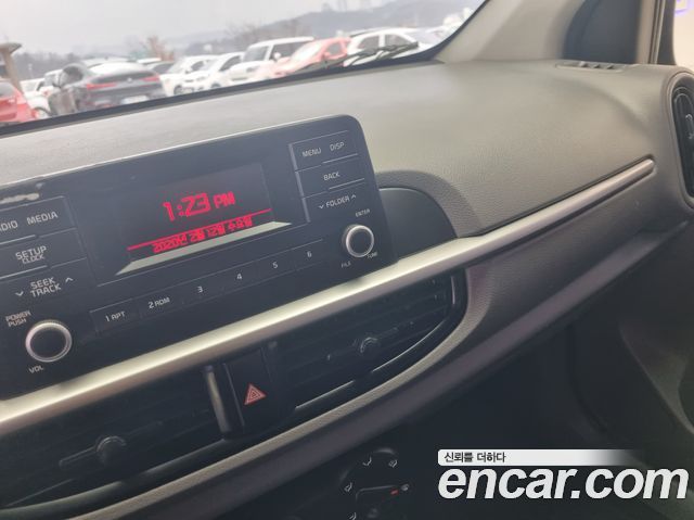 Kia morning 2018 — photo 12