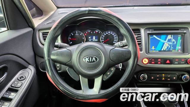 Kia Carens 2014 — photo 14
