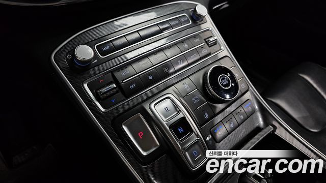 Hyundai Santafe 2021 — photo 9