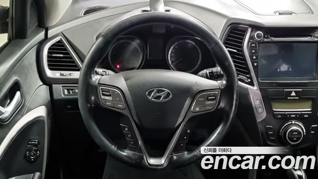 Hyundai Santafe 2015 — photo 12