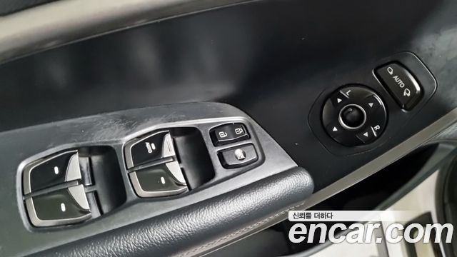 Hyundai Santafe 2015 — photo 17
