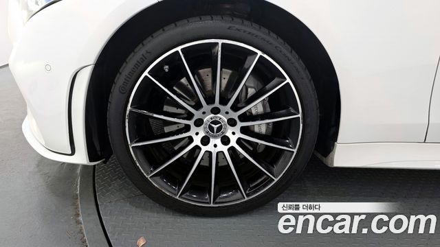 Mercedes-Benz CLS-Class 2021 — photo 5