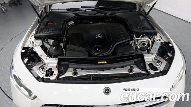 Mercedes-Benz CLS-Class 2021 — photo 6