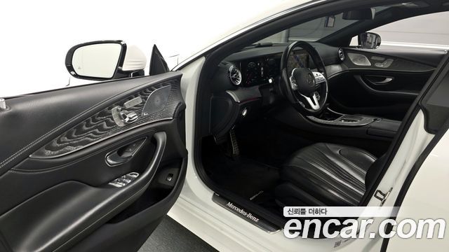 Mercedes-Benz CLS-Class 2021 — photo 10