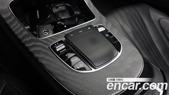 Mercedes-Benz CLS-Class 2021 — photo 18