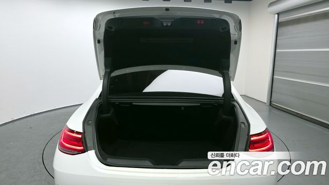 Mercedes-Benz CLS-Class 2021 — photo 20