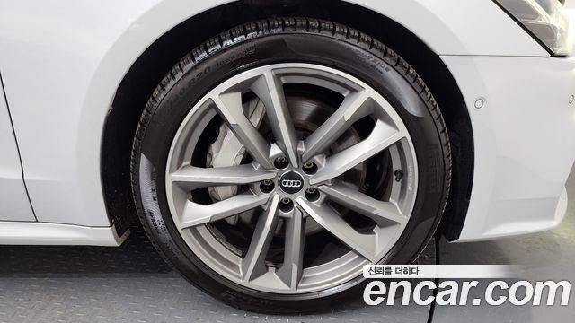 Audi A7 2020 — photo 5